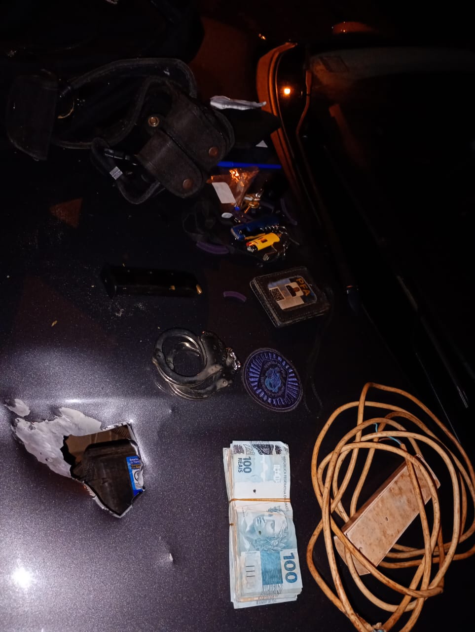 Quedó en libertad el policía federal acusado de estafa a un colono de Pozo Azul - Imagen 3